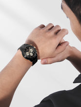 Load image into Gallery viewer, Naviforce 8076 – Obsidian Command Chronograph Men’s Wrist Watch