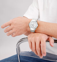 Load image into Gallery viewer, Naviforce 9244 - Bold Silver Stainless steel Man's Wrist Watch