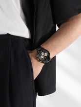 Load image into Gallery viewer, Naviforce 8076 – Obsidian Command Chronograph Men’s Wrist Watch
