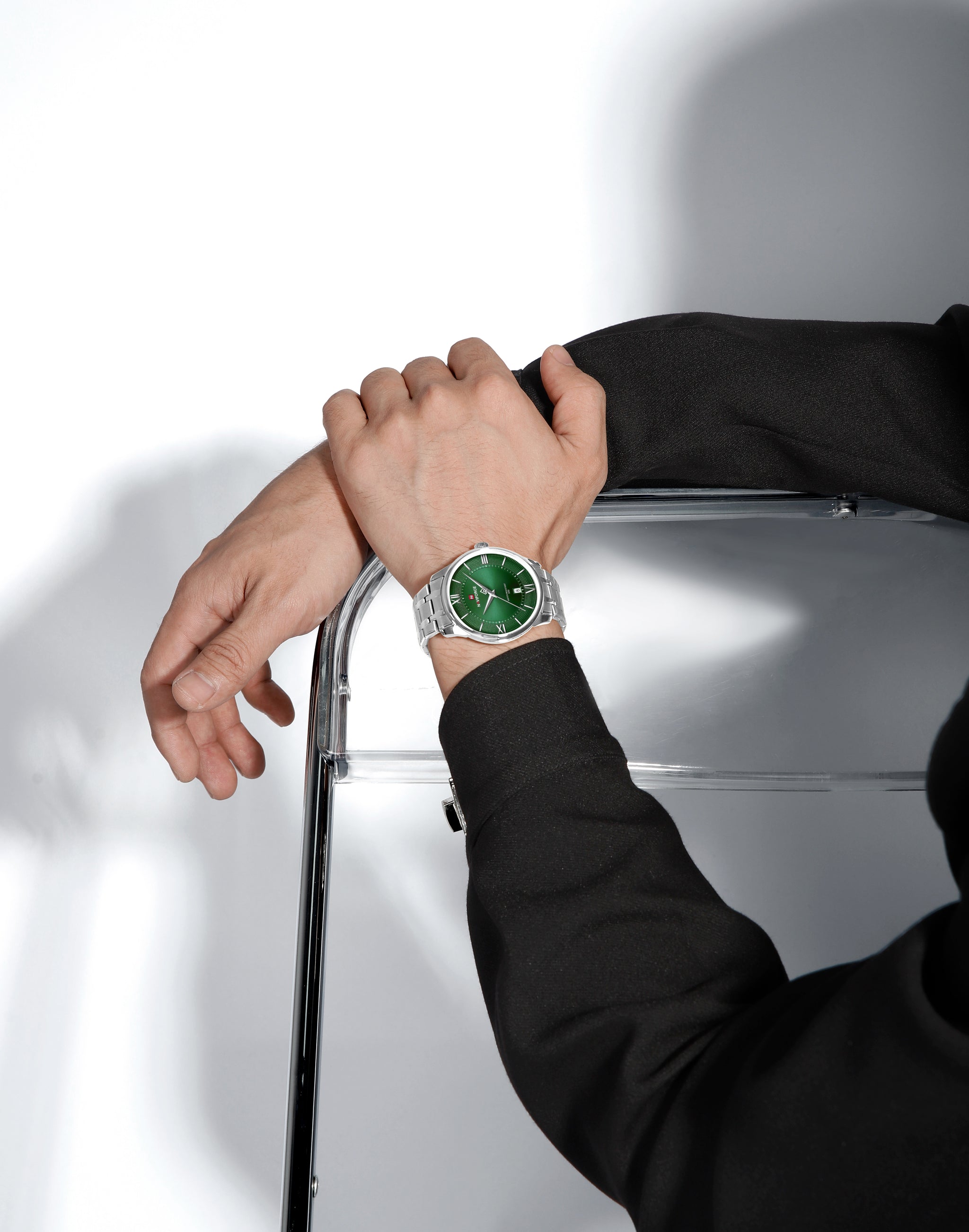 Naviforce 9272 – Emerald Temptation Men's Stainless Steel Wrist